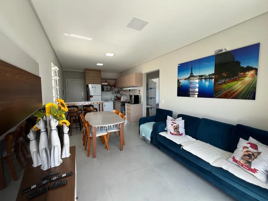 Foto 1 de Apartamento com 3 Quartos à venda, 76m² em Palmas do Arvoredo, Governador Celso Ramos