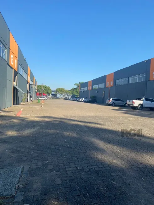 Foto 1 de Galpão/Depósito/Armazém para alugar, 180m² em Sarandi, Porto Alegre