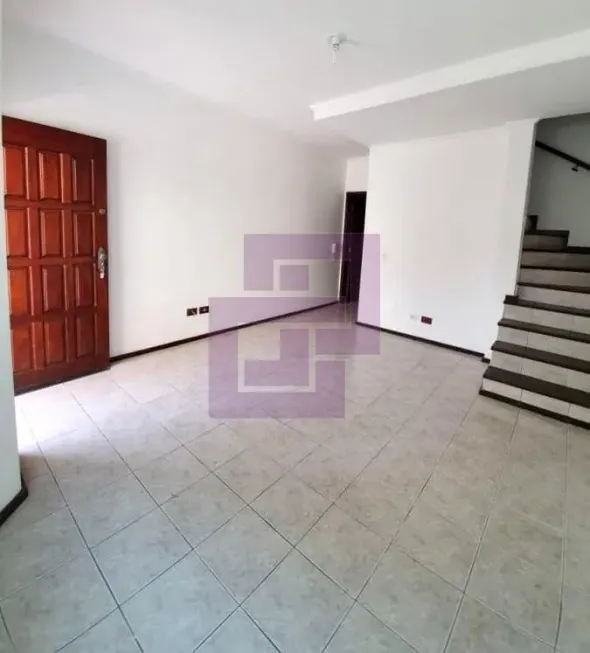 Foto 1 de Casa de Condomínio com 2 Quartos à venda, 67m² em Jardim Las Palmas, Guarujá