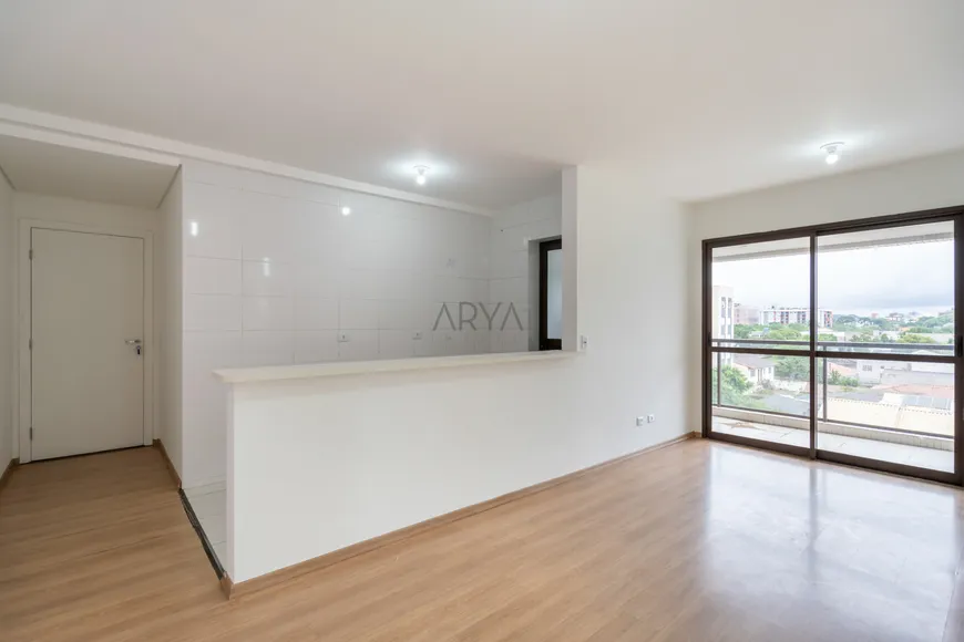 Foto 1 de Apartamento com 2 Quartos à venda, 71m² em Rebouças, Curitiba