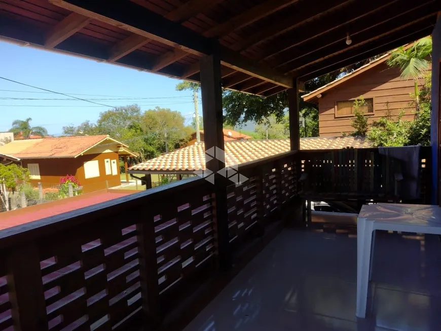 Foto 1 de Casa com 2 Quartos à venda, 120m² em Praia da Ferrugem, Garopaba