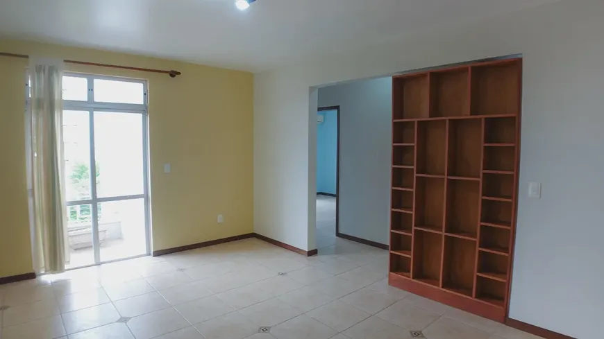 Foto 1 de Apartamento com 3 Quartos à venda, 75m² em Acupe de Brotas, Salvador