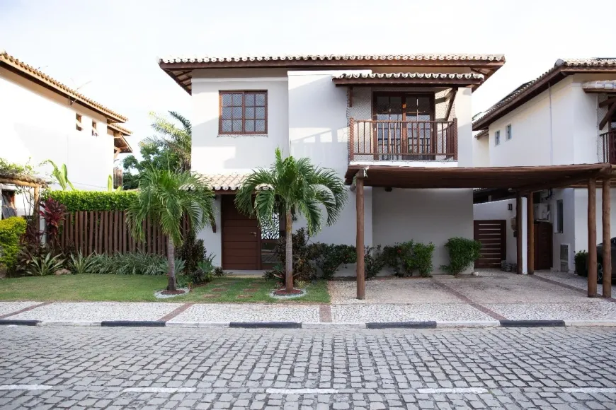 Foto 1 de Casa de Condomínio com 4 Quartos à venda, 220m² em Vilas do Atlantico, Lauro de Freitas