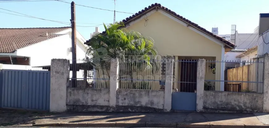 Foto 1 de Casa com 2 Quartos à venda, 275m² em Vila Redentora, São José do Rio Preto