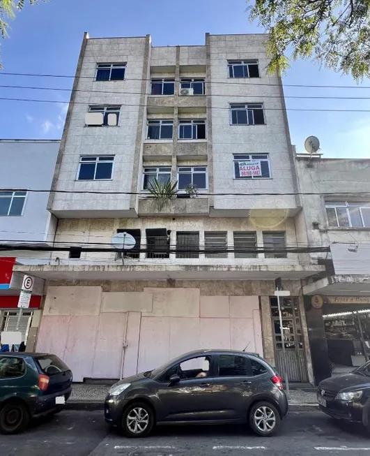 Foto 1 de Apartamento com 2 Quartos à venda, 65m² em Centro, Juiz de Fora