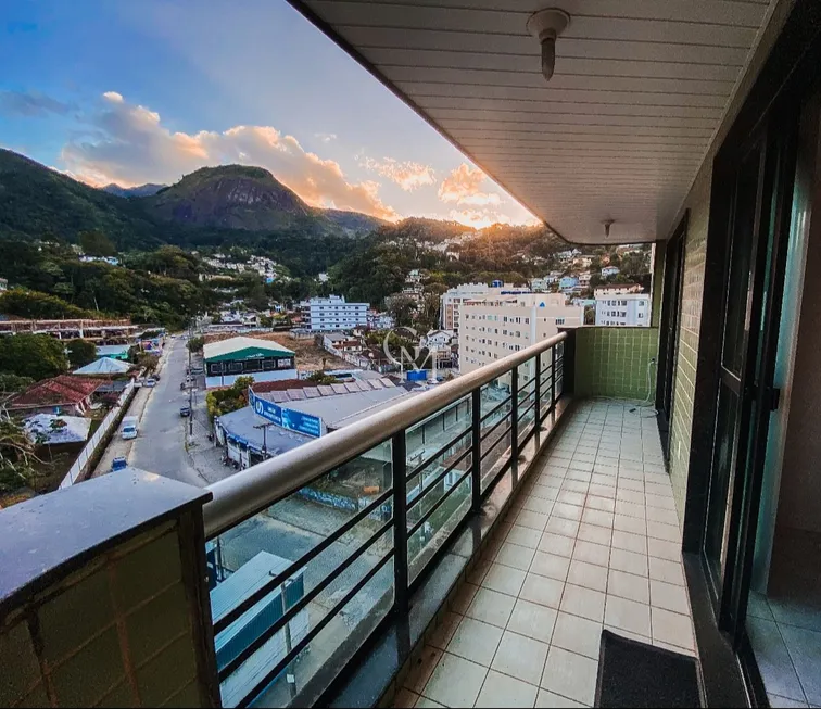 Foto 1 de Apartamento com 3 Quartos à venda, 116m² em Agriões, Teresópolis