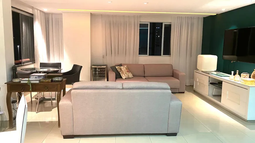 Foto 1 de Apartamento com 2 Quartos para alugar, 100m² em Boa Viagem, Recife