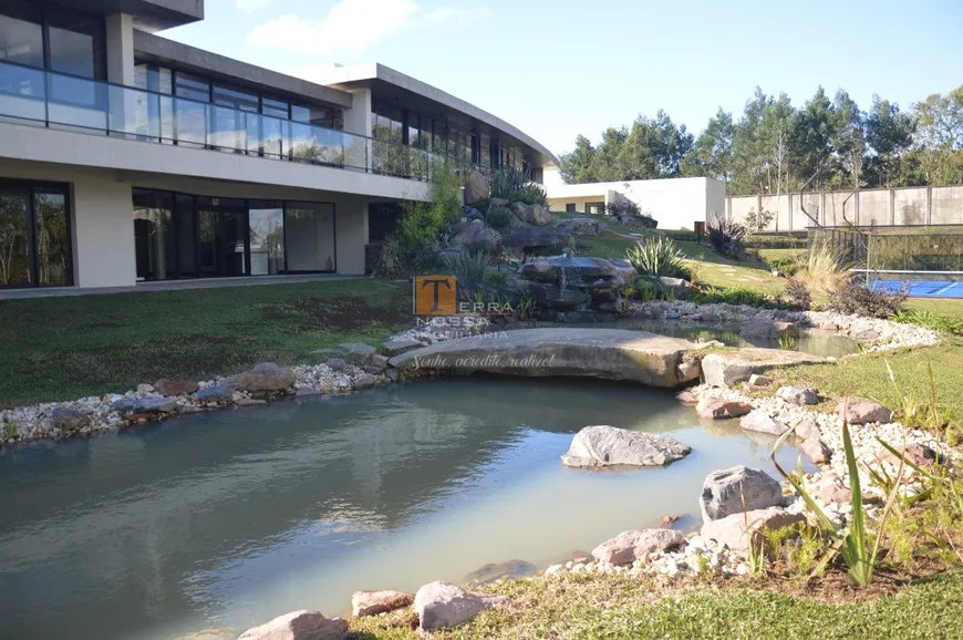 Foto 1 de Lote/Terreno à venda, 717m² em Pedancino, Caxias do Sul