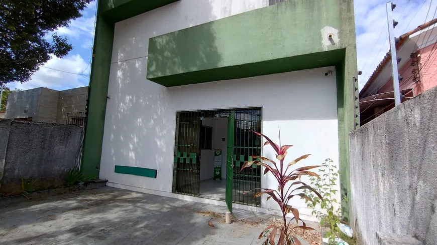 Foto 1 de Prédio Comercial com 12 Quartos para alugar, 252m² em Campo Grande, Recife