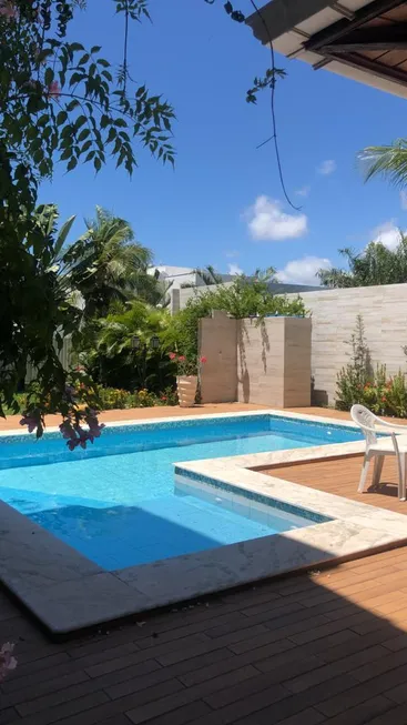 Foto 1 de Casa de Condomínio com 6 Quartos para alugar, 790m² em Busca-Vida, Camaçari