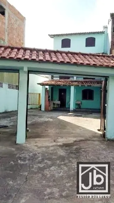 Foto 1 de Casa com 3 Quartos à venda, 180m² em Peró, Cabo Frio