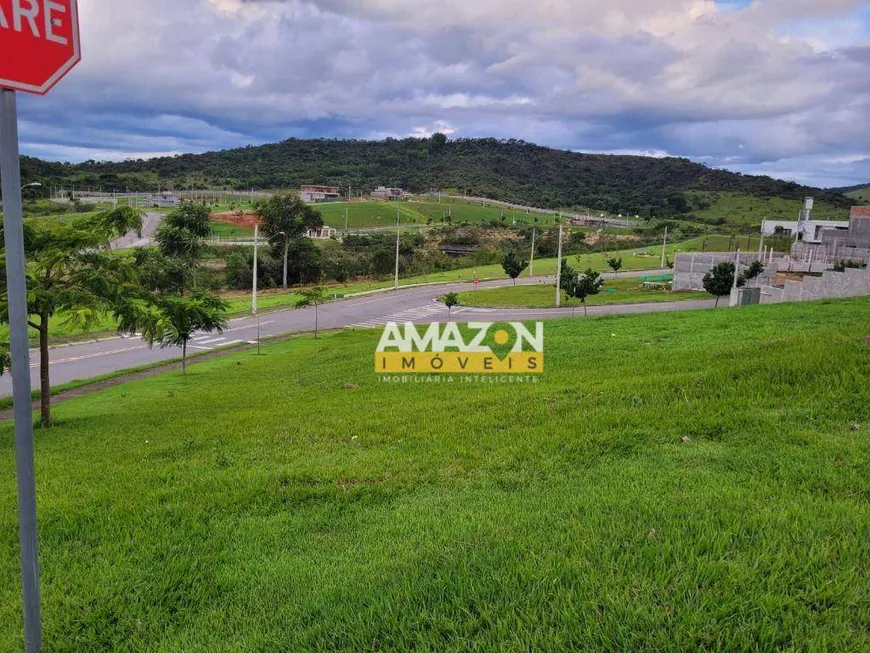 Foto 1 de Lote/Terreno à venda, 450m² em Itapecerica, Taubaté