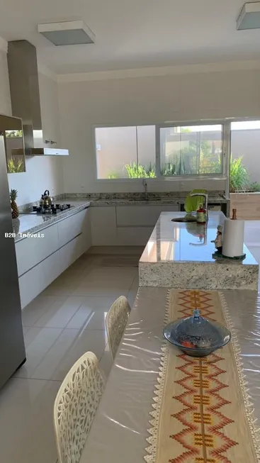 Foto 1 de Casa com 3 Quartos à venda, 423m² em Residencial Villaggio III, Bauru