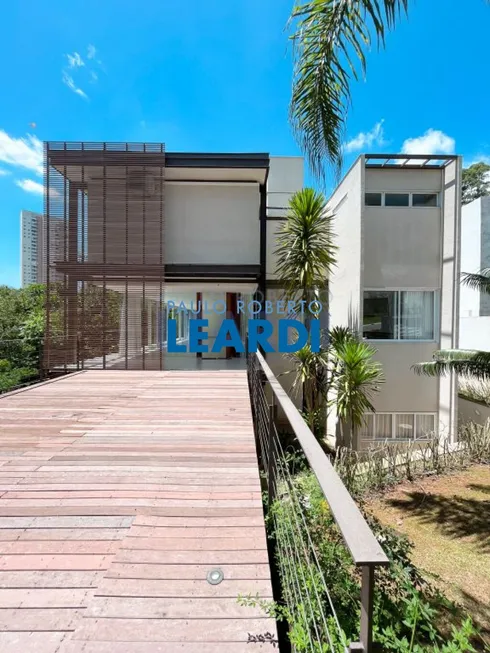 Foto 1 de Casa de Condomínio com 4 Quartos à venda, 890m² em Tamboré, Santana de Parnaíba