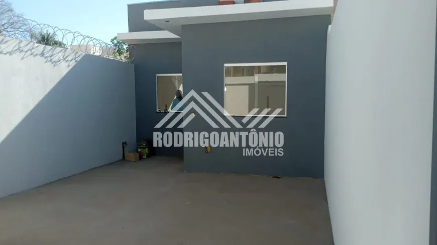 Foto 1 de Casa com 2 Quartos à venda, 105m² em Jardim Panorama, Montes Claros