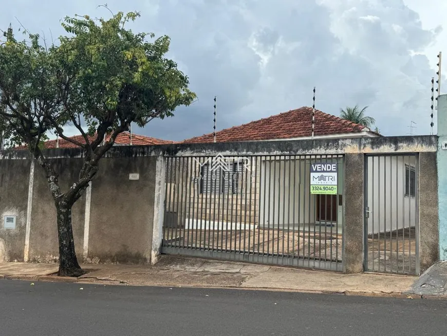 Foto 1 de Casa com 2 Quartos à venda, 79m² em Jardim Santa Rita de Cássia, Araraquara