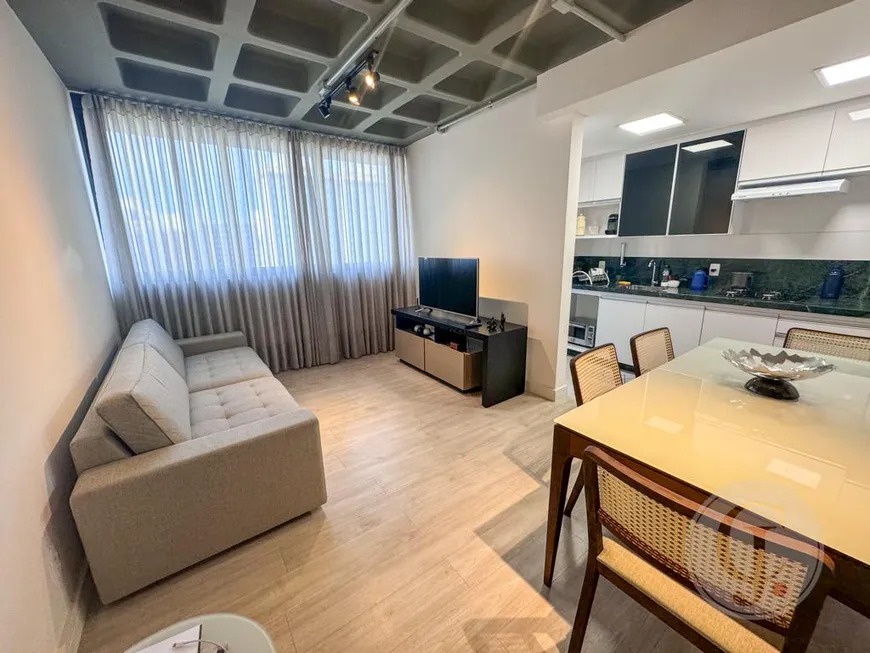 Foto 1 de Apartamento com 2 Quartos à venda, 77m² em Funcionários, Belo Horizonte