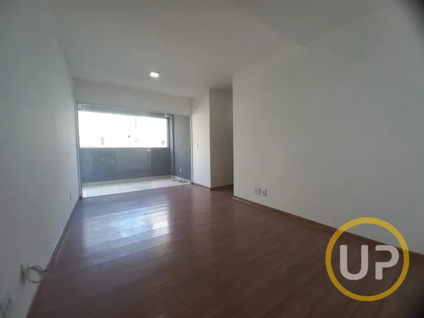 Foto 1 de Casa com 3 Quartos à venda, 75m² em Castelo, Belo Horizonte