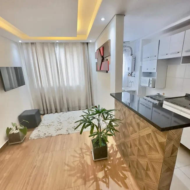 Foto 1 de Apartamento com 2 Quartos à venda, 43m² em Jaragua, São Paulo