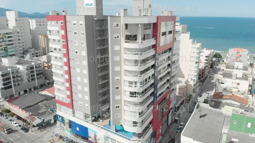 Foto 1 de Apartamento com 3 Quartos à venda, 174m² em Meia Praia, Itapema