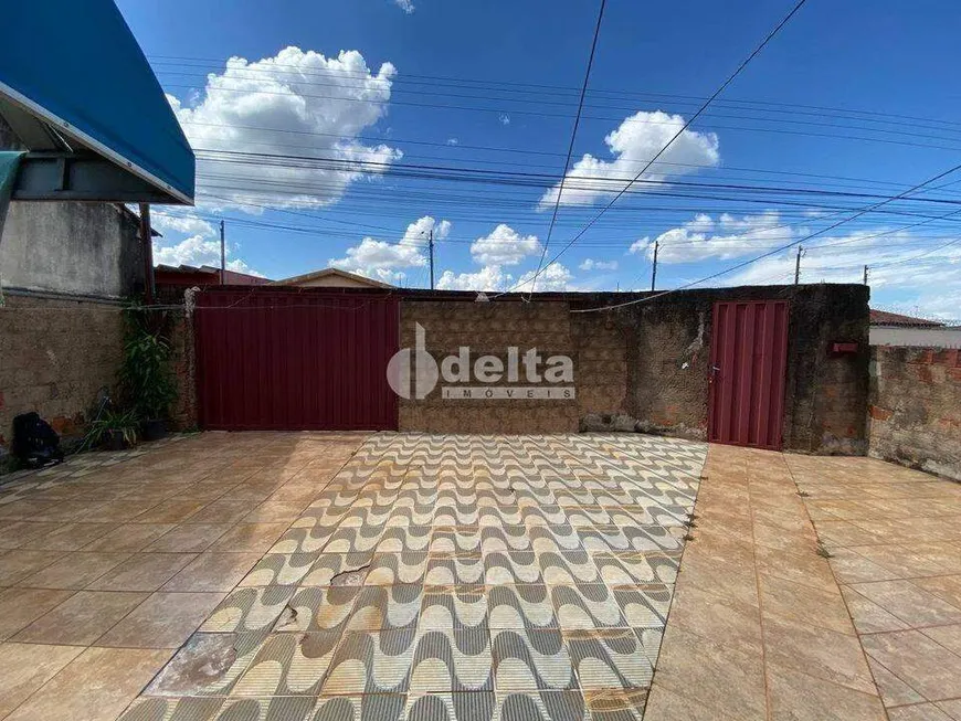 Foto 1 de Casa com 3 Quartos à venda, 138m² em Custódio Pereira, Uberlândia