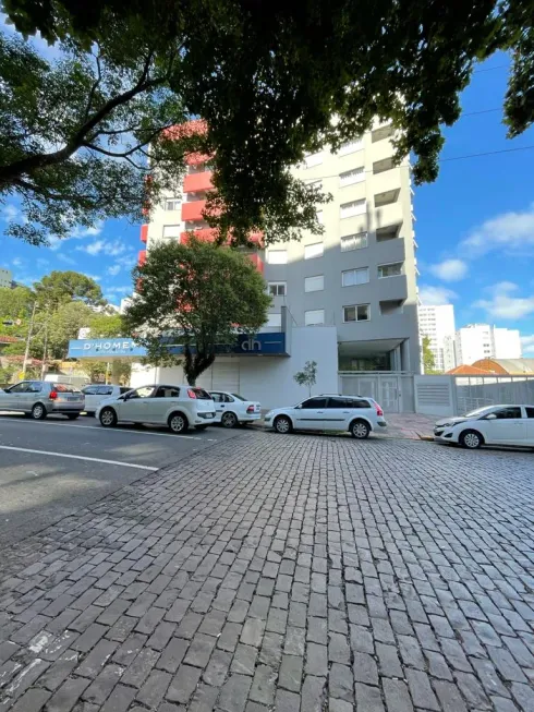 Foto 1 de Apartamento com 1 Quarto para alugar, 60m² em Nossa Senhora de Lourdes, Caxias do Sul