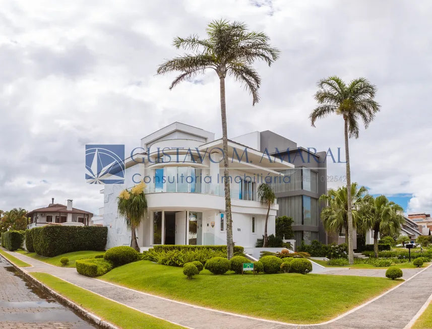 Foto 1 de Casa com 4 Quartos para alugar, 400m² em Jurerê Internacional, Florianópolis