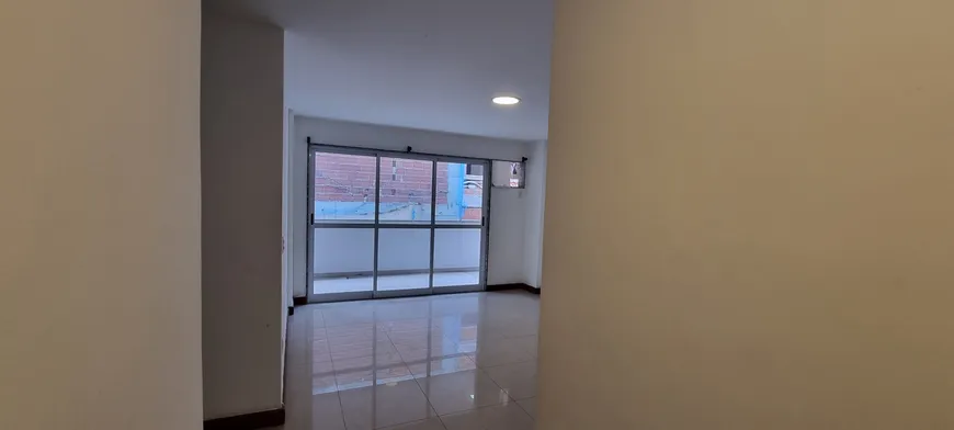 Foto 1 de Apartamento com 2 Quartos à venda, 96m² em Recreio Dos Bandeirantes, Rio de Janeiro