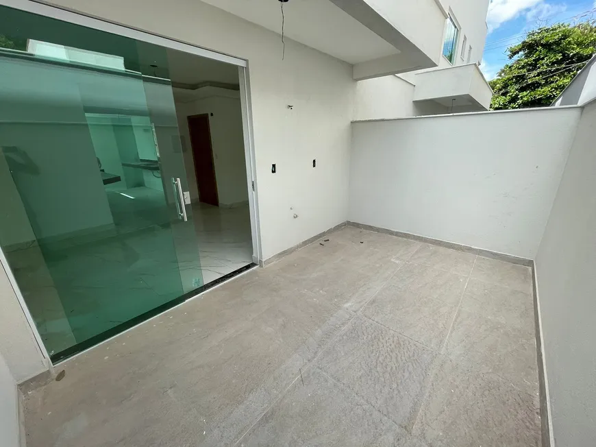 Foto 1 de Apartamento com 3 Quartos à venda, 97m² em Planalto, Belo Horizonte