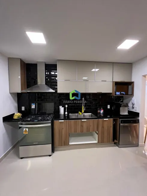 Foto 1 de Apartamento com 4 Quartos à venda, 210m² em Barra da Tijuca, Rio de Janeiro