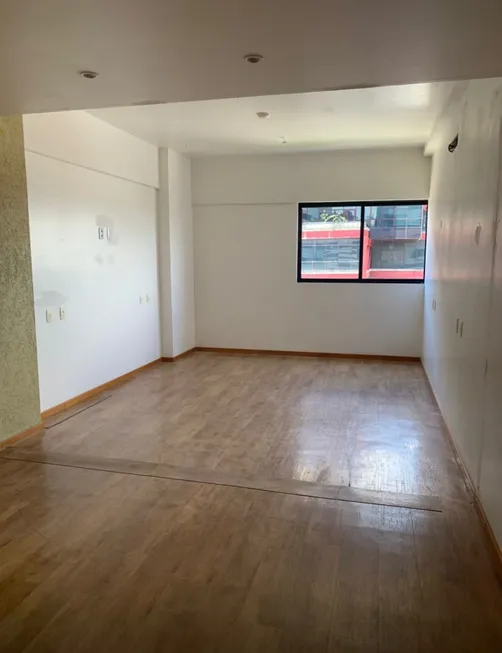 Foto 1 de Sala Comercial à venda, 33m² em Caminho Das Árvores, Salvador