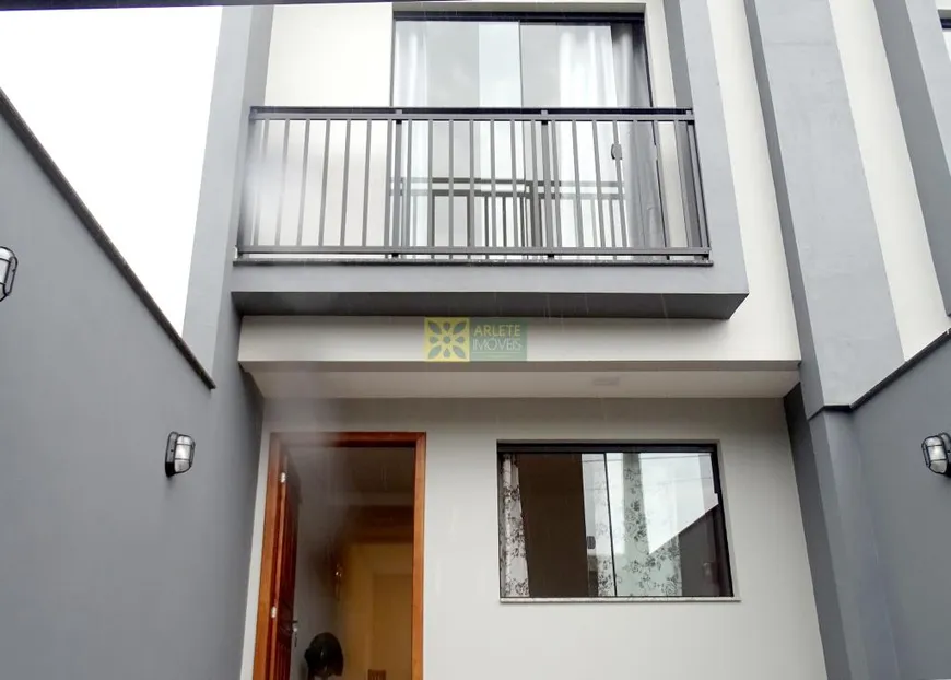 Foto 1 de Casa com 2 Quartos para alugar, 79m² em Vila Nova, Porto Belo