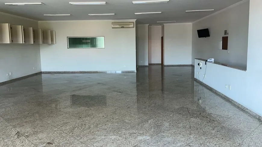 Foto 1 de Sala Comercial para alugar, 270m² em Vila Zelina, São Paulo