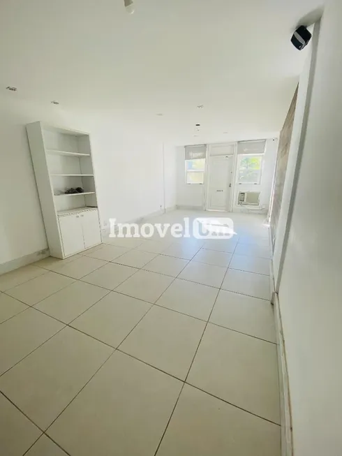 Foto 1 de Casa com 3 Quartos à venda, 206m² em Recreio Dos Bandeirantes, Rio de Janeiro