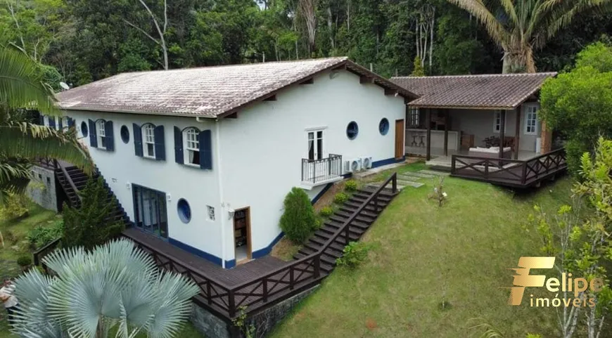 Foto 1 de Fazenda/Sítio com 5 Quartos à venda, 700m² em , Marechal Floriano