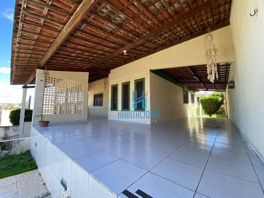 Foto 1 de Casa com 6 Quartos à venda, 300m² em Capim Macio, Natal