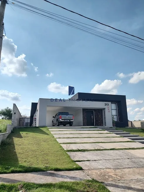 Foto 1 de Casa de Condomínio com 3 Quartos à venda, 250m² em Condominio Fazenda Alta Vista, Salto de Pirapora