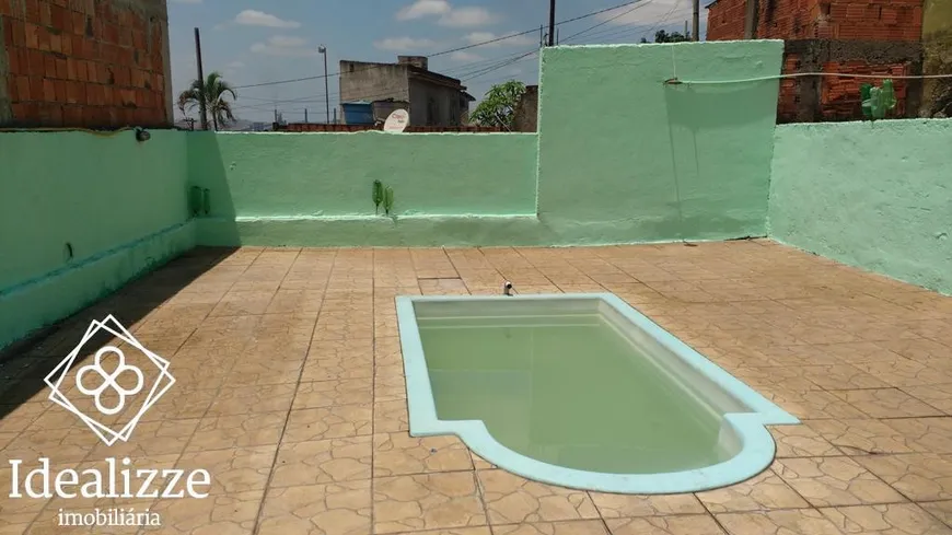 Foto 1 de Casa com 2 Quartos à venda, 300m² em Siderlândia, Volta Redonda