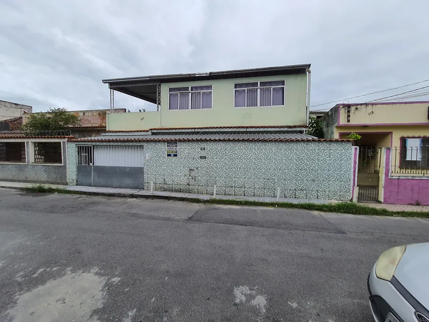 Foto 1 de Casa com 4 Quartos à venda, 100m² em Centro, Nilópolis