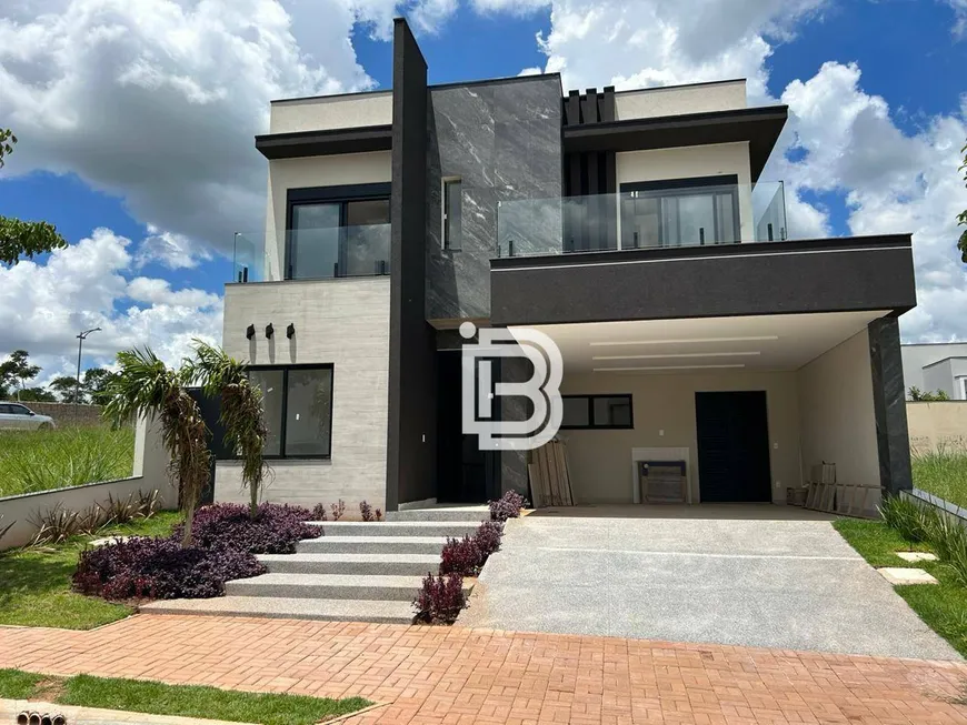 Foto 1 de Casa de Condomínio com 3 Quartos à venda, 300m² em Jardim Samambaia, Jundiaí