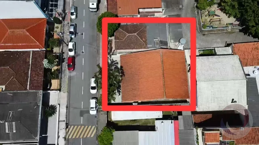 Foto 1 de Lote/Terreno à venda, 247m² em Canto, Florianópolis