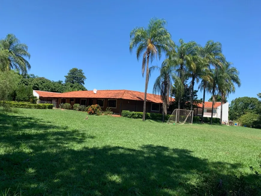 Foto 1 de Fazenda/Sítio com 3 Quartos à venda, 984m² em Parque das Indústrias, Marília