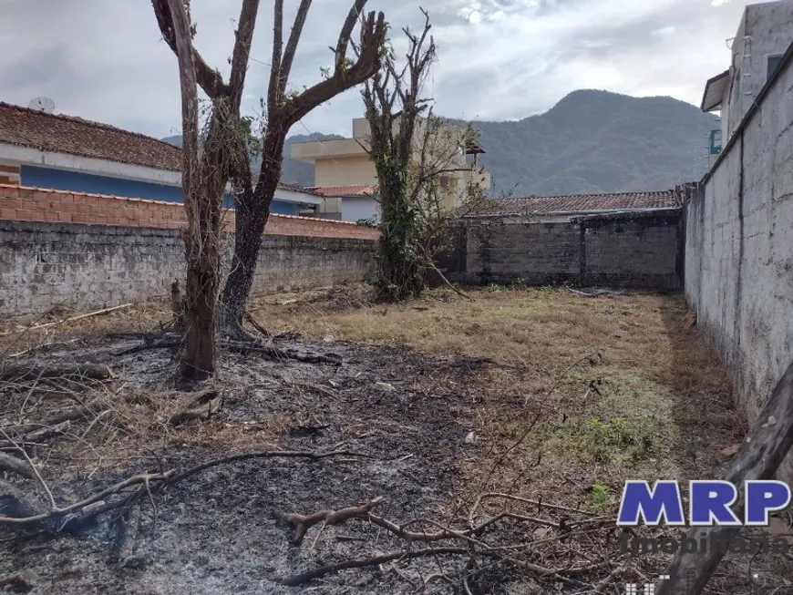 Foto 1 de Lote/Terreno à venda, 300m² em Praia do Sapê, Ubatuba