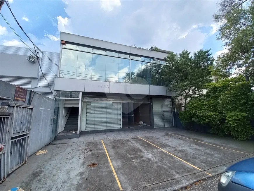 Foto 1 de Prédio Comercial para alugar, 400m² em Vila Sônia, São Paulo