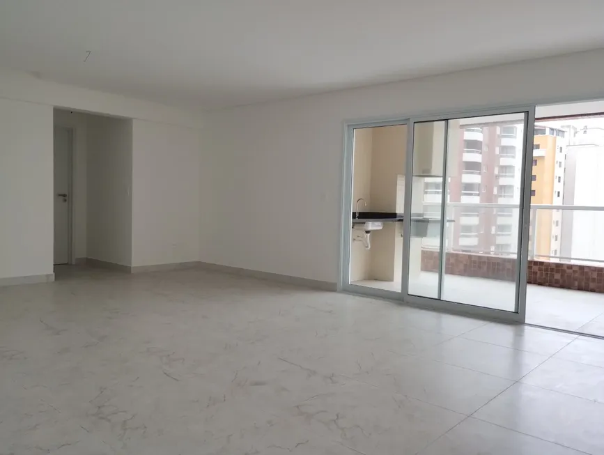 Foto 1 de Apartamento com 3 Quartos à venda, 147m² em Aviação, Praia Grande