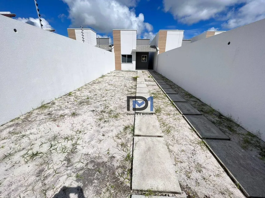 Foto 1 de Casa com 2 Quartos à venda, 70m² em Pires Façanha, Eusébio