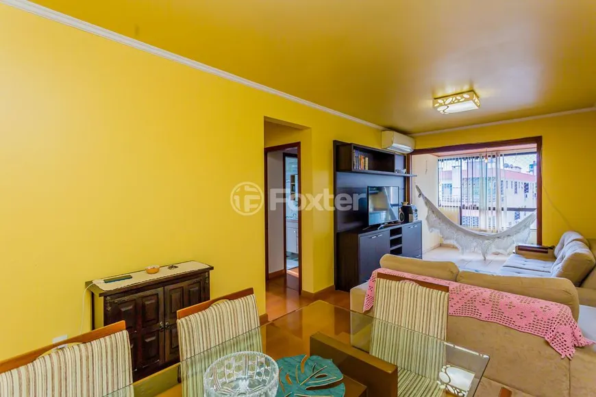 Foto 1 de Apartamento com 2 Quartos à venda, 78m² em Jardim Botânico, Porto Alegre