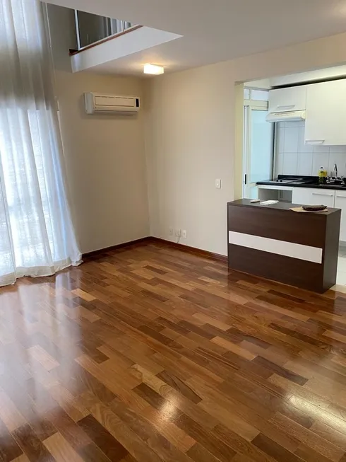 Foto 1 de Apartamento com 1 Quarto à venda, 77m² em Vila Olímpia, São Paulo