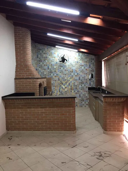 Foto 1 de Casa com 3 Quartos à venda, 293m² em Núcleo Eldorado, Bauru