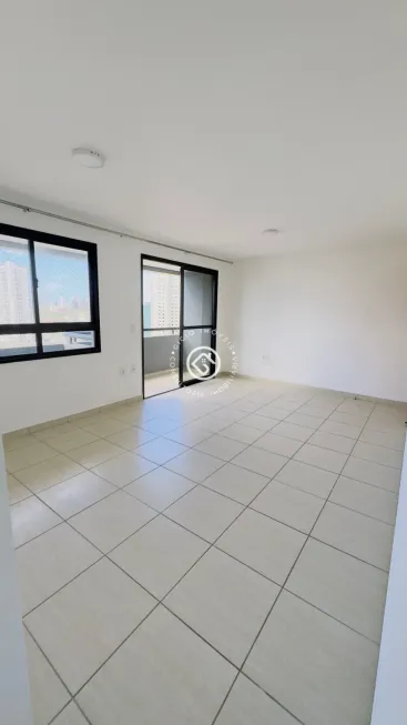 Foto 1 de Apartamento com 4 Quartos à venda, 98m² em Capim Macio, Natal